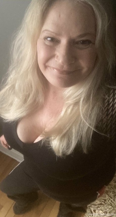 uniquilyyours actrice de grande qualité images