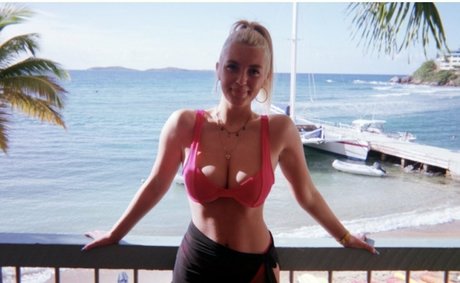 andi111 star du porno parfaite photo