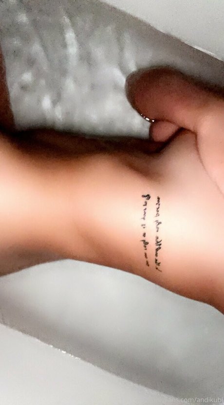 andi111 star du porno exclusive images