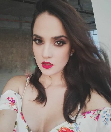 reine de pique onlyfans meilleur exclusif archive