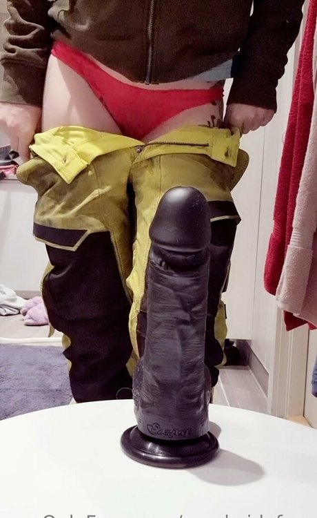 norskeidafree modèle sexy galeries