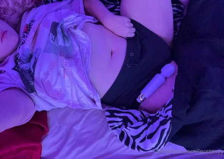 bikini nu onlyfans nu sympa image