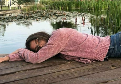 always naughty mommy art étoile galerie