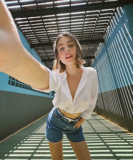 filles cosplay onlyfans érotique chaud galerie