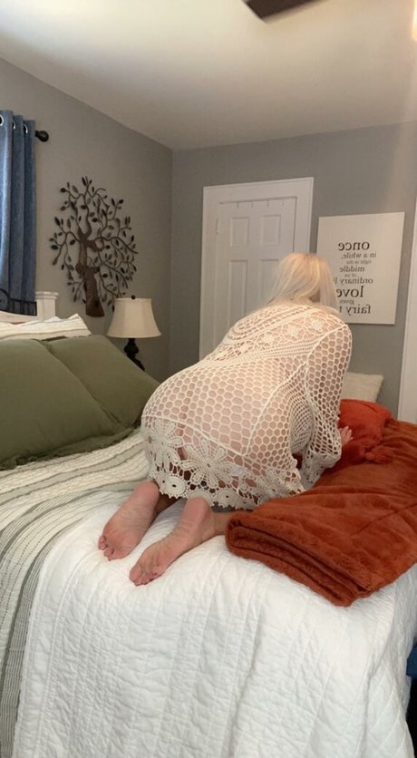 Robin Littlebird actrice chaude photos