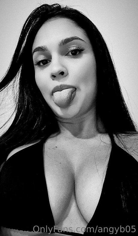 angyb05 belle actrice images
