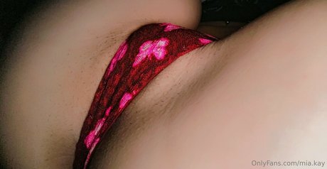 chaton courbé onlyfans belle gratuite galerie