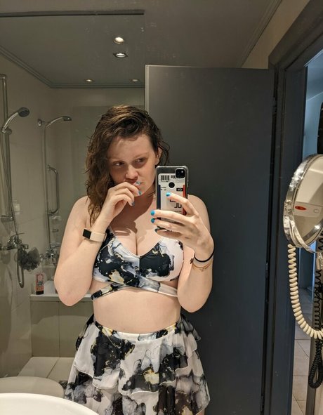 Reach For The Peach star du sexe des photos