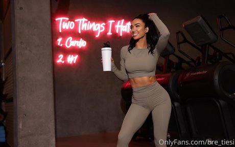 énorme gode onlyfans haute définition adulte image