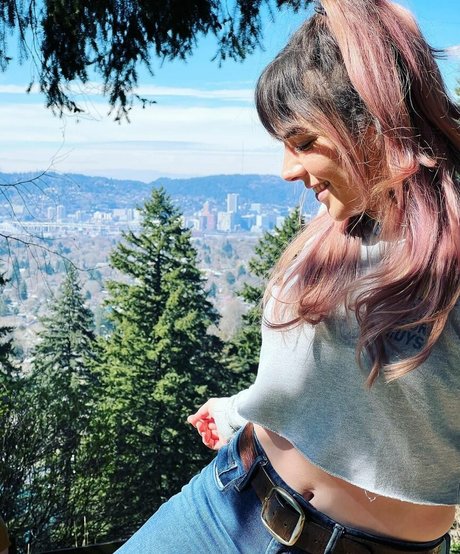 latina épaisse uniquementfans chaud parfait images