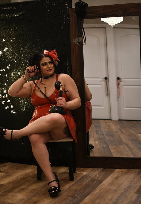 épouse pute onlyfans plutôt parfait images