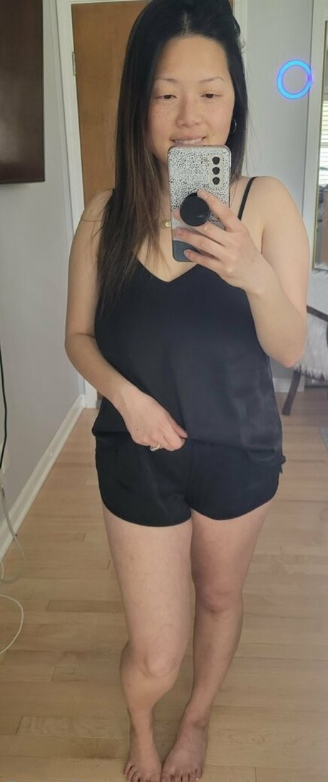 missjeeyungfree jolie étoile photos