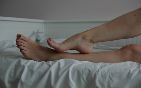 Sweetoest Roby actrice sexy des photos