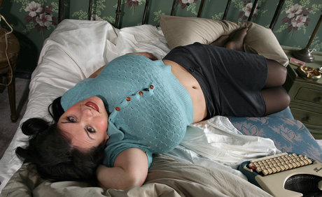 femme seulementfans assez haute qualité archive