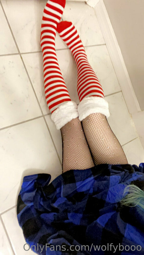 wolfybooo actrice sexy photo