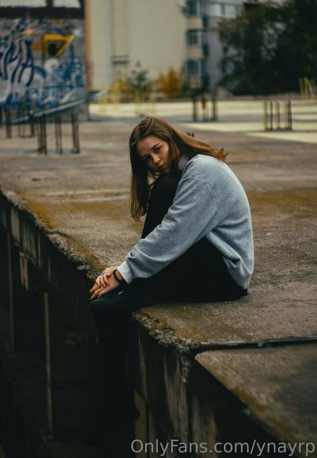 ynayrp modèle érotique photo