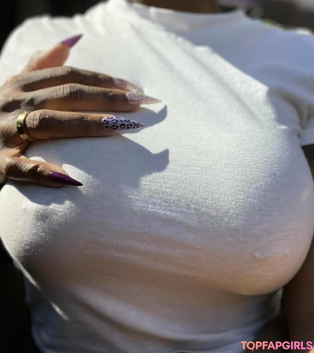 therealbombshell mint étoile magnifique des photos