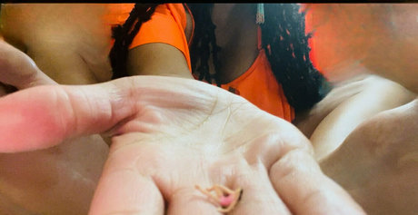 petite ébène onlyfans jolie adulte galeries