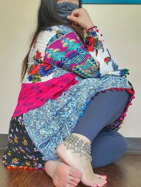 lilmissnaaya star du porno belle photos