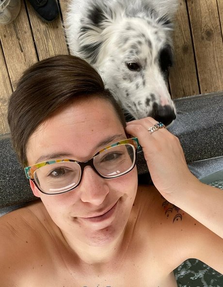 captinpeenut actrice adulte collection