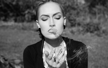 freemadbadvoodoo actrice libre archive