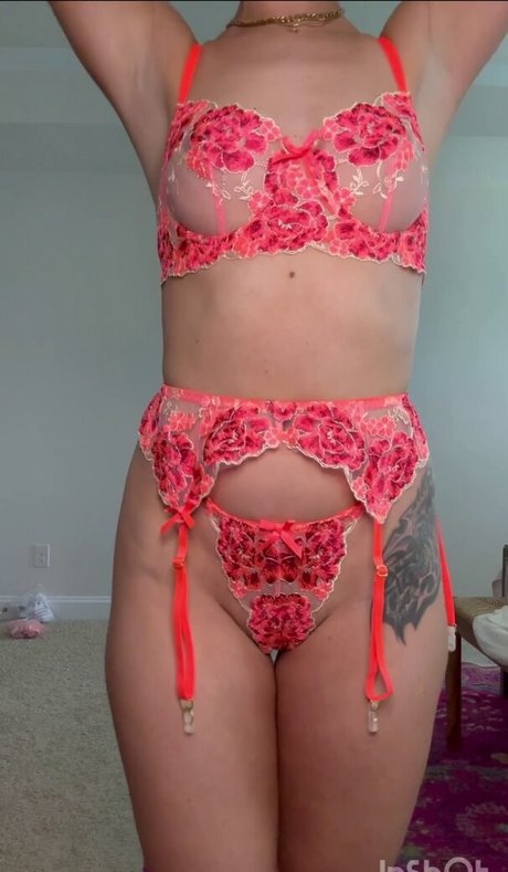 Peach Perfect star du porno nue collection