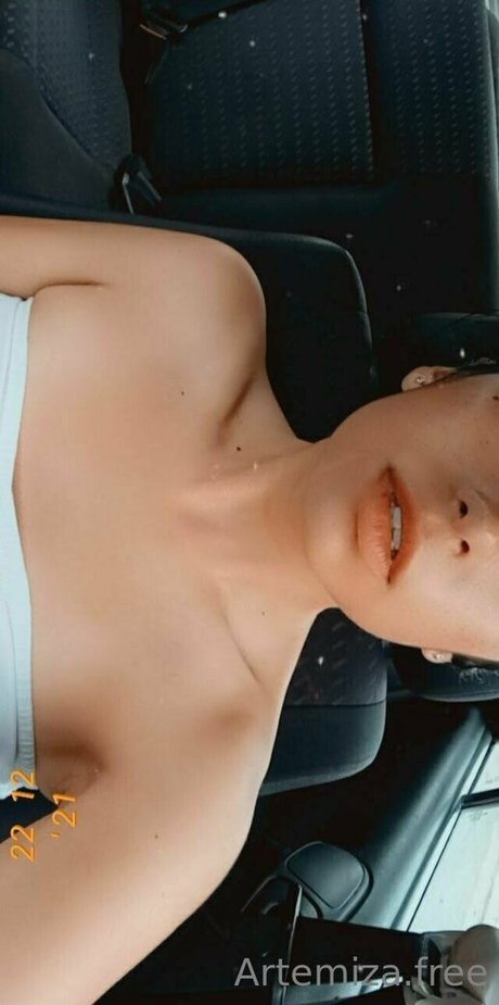 artemi za free star du porno chaud photo