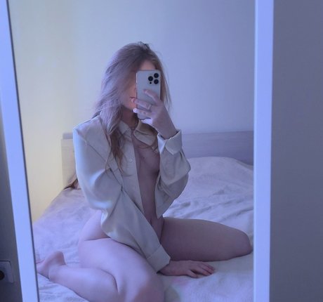 Xzwwass modèles nus galeries