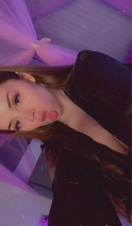 actrice onlyfans beaux nus archive