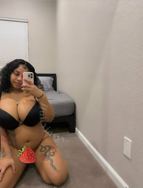 18 fans gratuits uniquement chaud nu photos