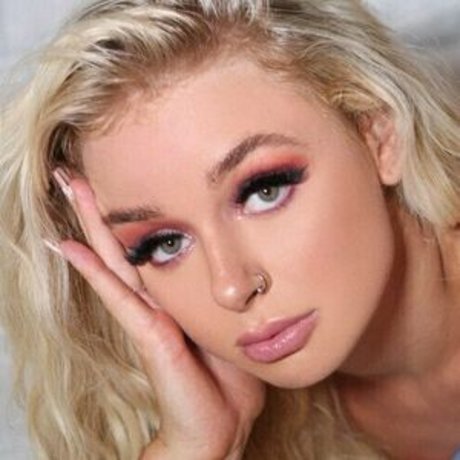 biglivvv belle actrice collection