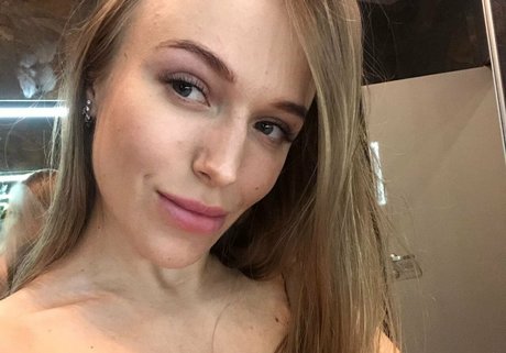 your nice aislin actrice adulte img