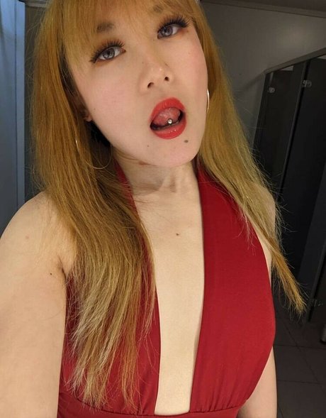 xiaolingc actrice pornographique images