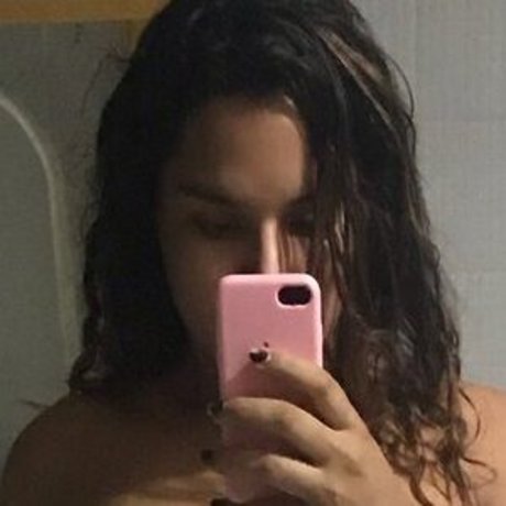 gros seins ébène onlyfans belle définition galerie