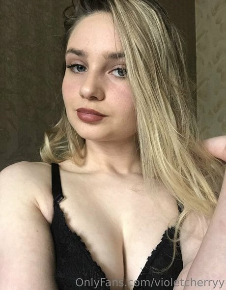 violetcherryy Profilfoto