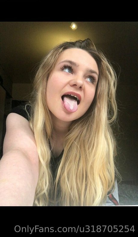 cougar aux gros seins onlyfans art archive