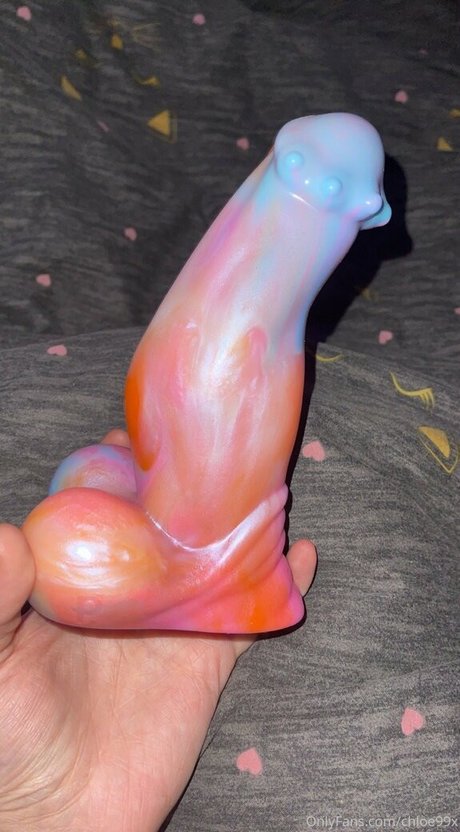 cara99xx modèle joli collection