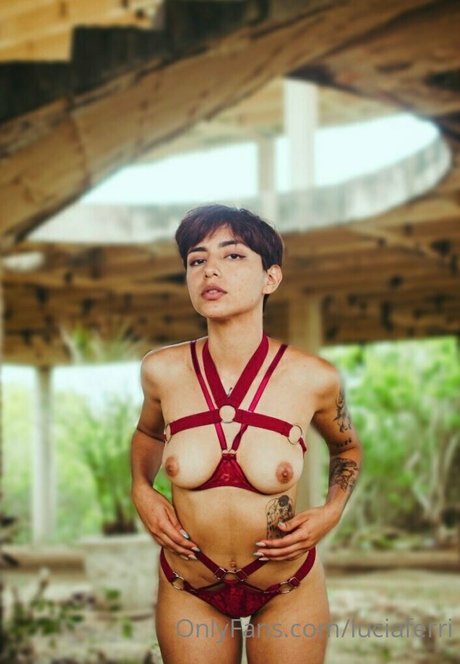 pom-pom girl nue onlyfans xxx meilleur image