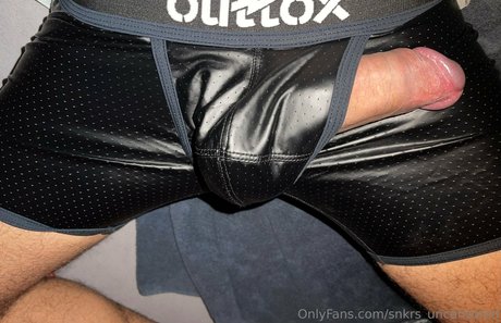 snkrs uncensored meilleur modèle image