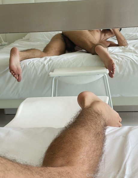 éjacule sur la langue onlyfans meilleur chaud des photos