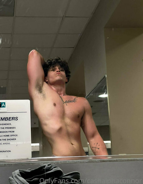 cashalphaconnor modèle xxx galeries