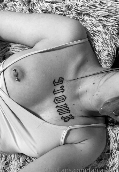 iamronela xxx star du porno photo