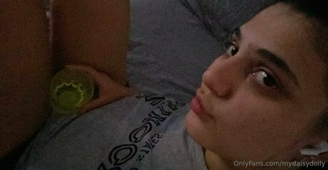 mydaisydolly star du porno en haute qualité photo