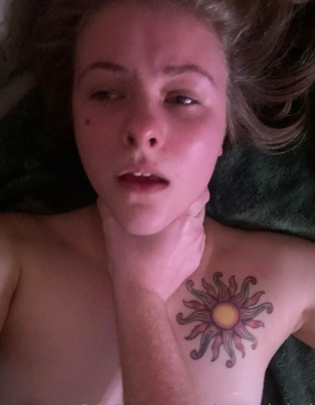 lizziegetschoked star du porno adulte photos