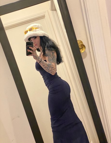 Amberthevalkyrie belle star du porno des photos