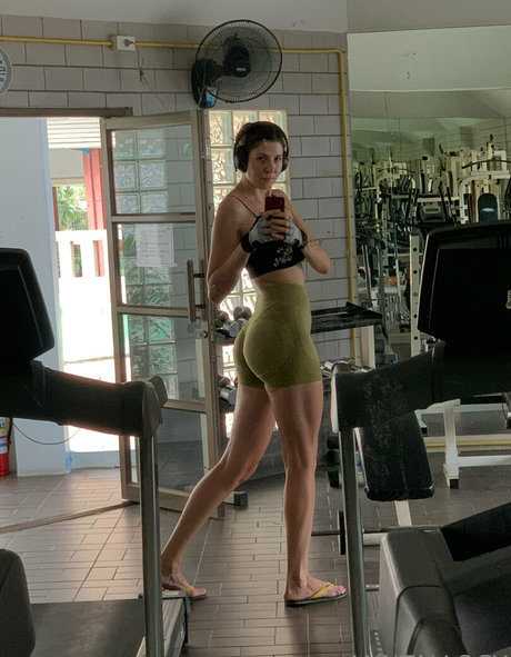 cuisses épaisses onlyfans sexy érotique img