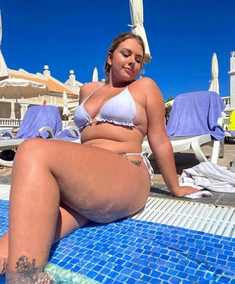 Baby Stacey modèle sexy galeries