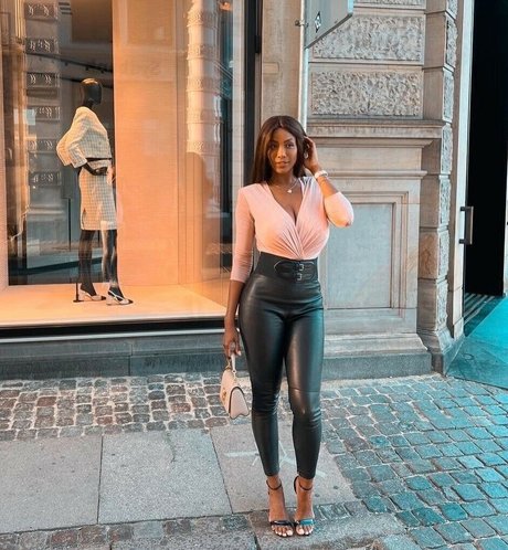 latina solo onlyfans pornographique photos