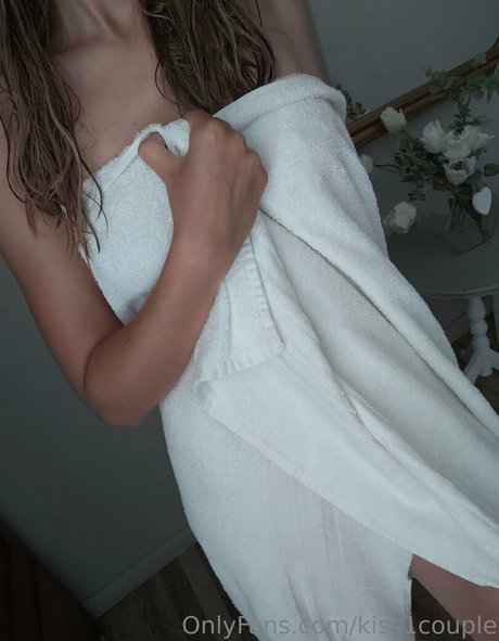 Kiss1couple belle star du porno photos