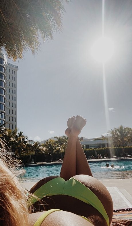 Nicole Loures étoile de haute qualité collection